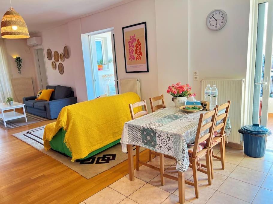 Cozy Fairytal Garden Apartment, Family Friendly, Free Parking, 15 Min To Airport Atena Exterior foto